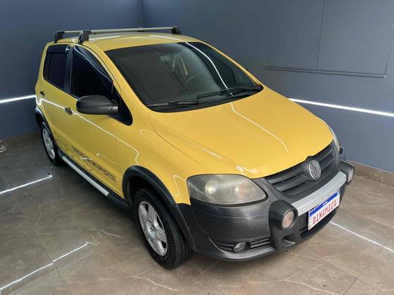 VOLKSWAGEN CROSSFOX 1.6 MI FLEX 8V 4P MANUAL VOLKSWAGEN CROSSFOX 1.6 MI FLEX 8V 4P MANUAL